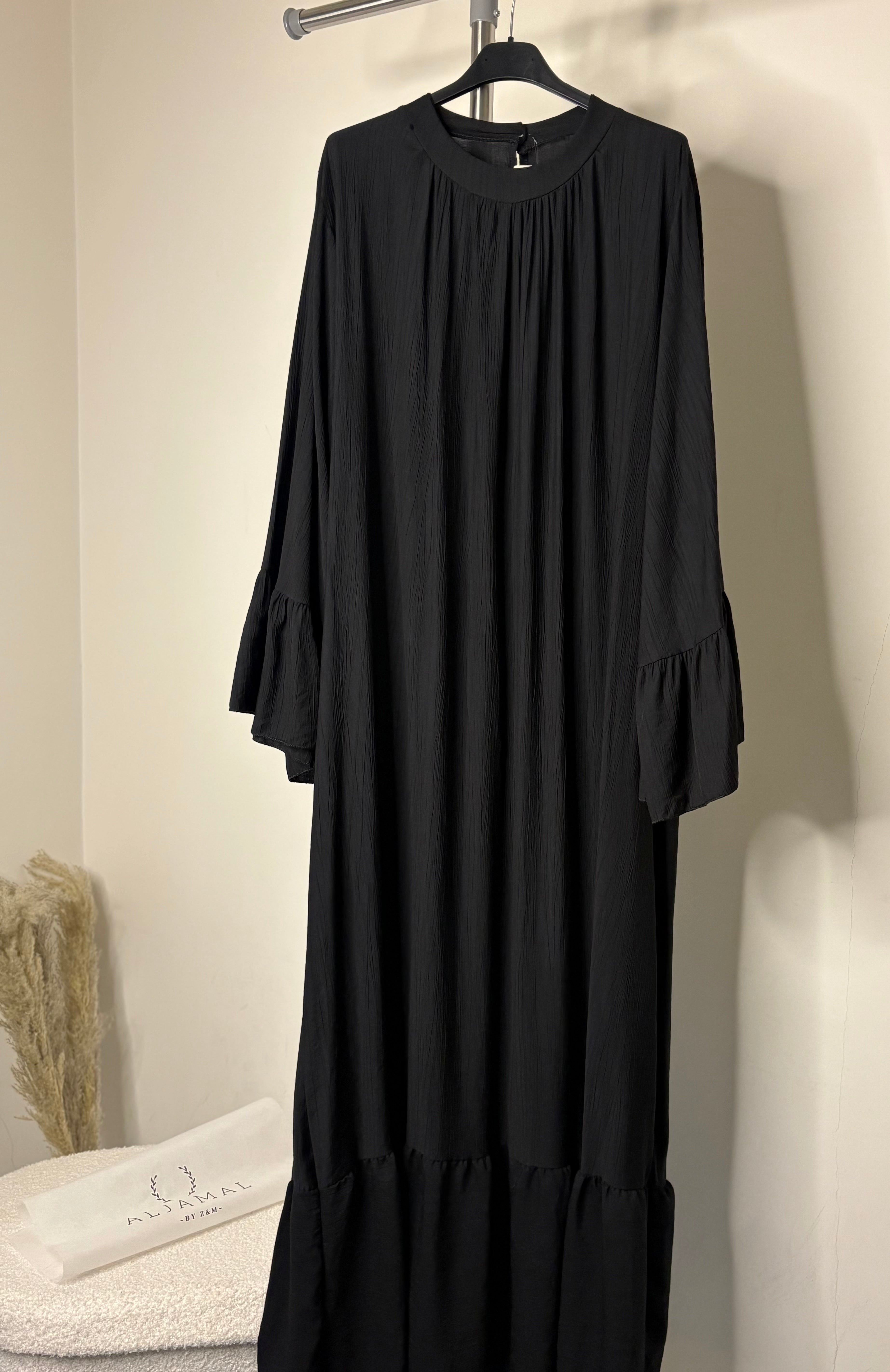 Robe Aya Noire