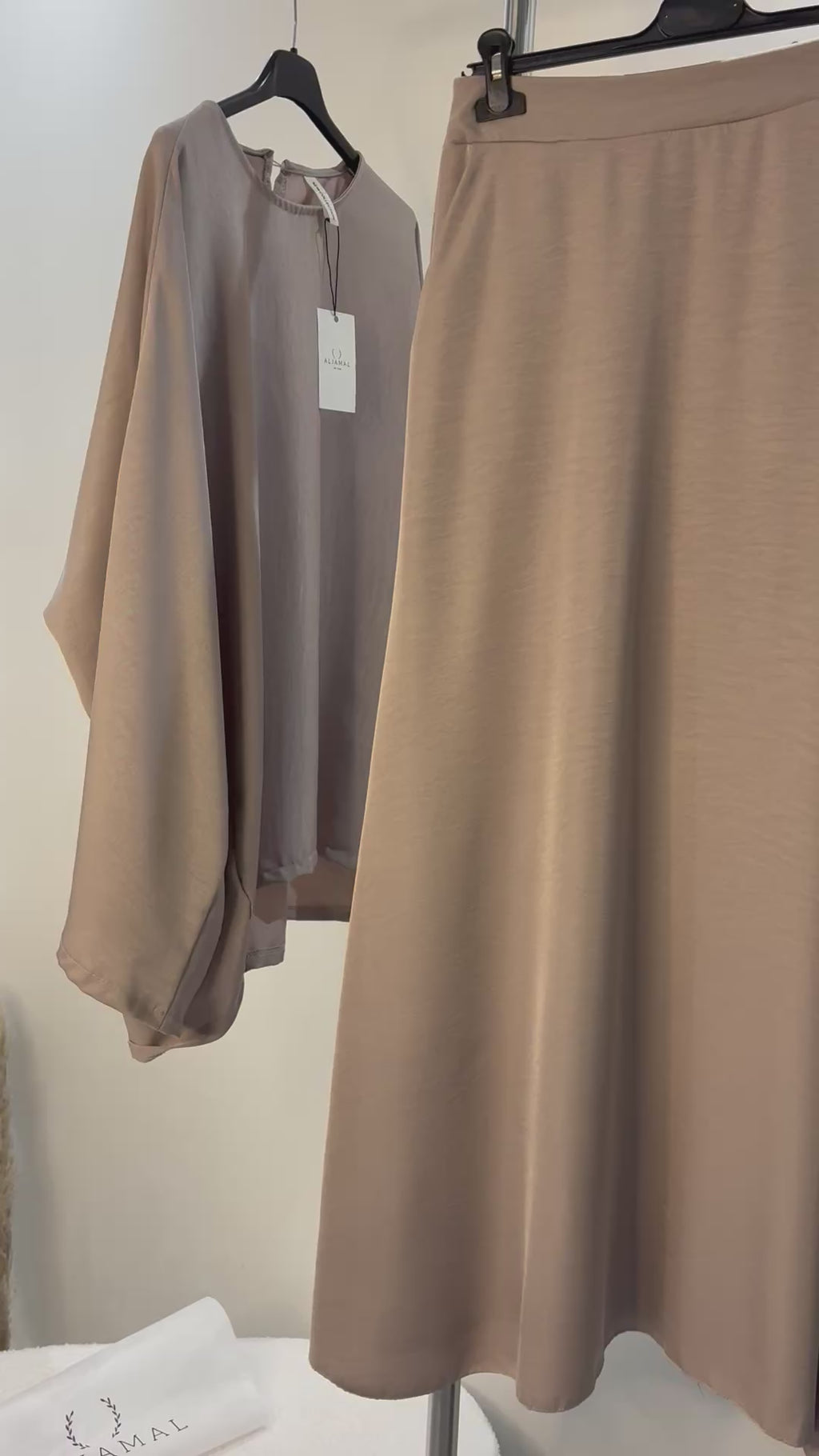 Ensemble Mayra Taupe